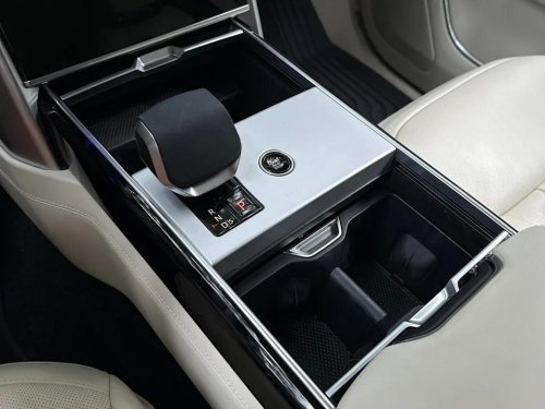I Drove the 2026 Land Rover Range Rover. Here are 4 Things I Hated About It