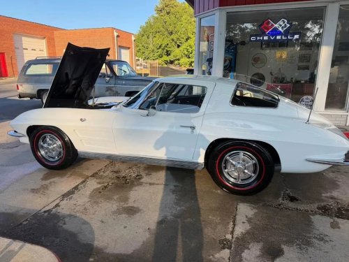 The 10 Coolest Cars for Sale on Motorious This Week
