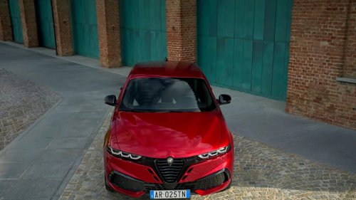 Can Alfa Romeo Compete With German Luxury Brands In The United States?