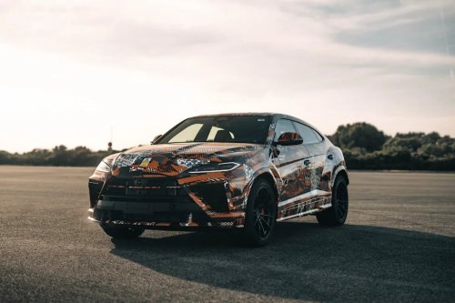 Even in Prototype Form, the 801-HP Lamborghini Urus Performante SE Is a Monster