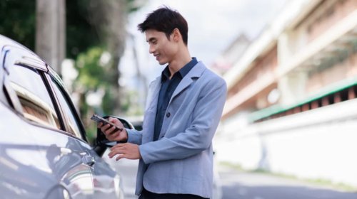 Toyota, Toyota Car Keys Can Now Be Added To Your iPhone Wallet (If You Have The Right Model)