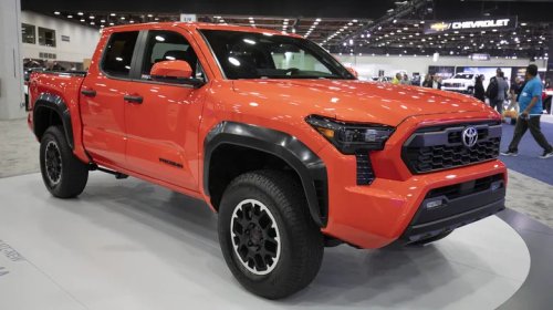 Monthly New Car Payments Hit A Record $777 As Cars Become More And More Unaffordable
