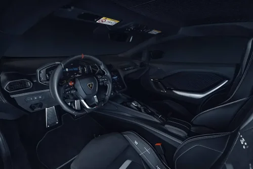Lamborghini’s 907-HP Baby Supercar Gets Two Exclusive New Looks
