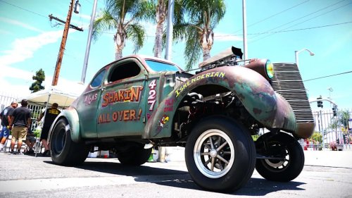 Gassers Gather at the Lions Automobilia Foundation