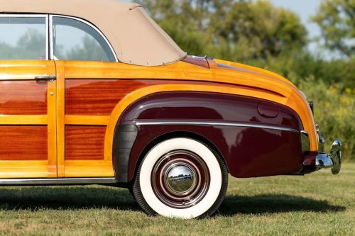 Ford, Award-Winning 1947 Ford Super Deluxe Sportsman For Sale at Aumann Auctions