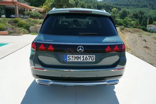 2027 Mercedes-Maybach GLS680 Is A More In-Your-Face Refresh Of A Refresh