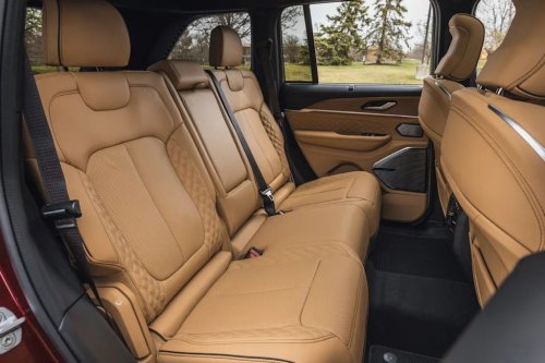 View Interior Photos of the 2026 Jeep Grand Cherokee Summit