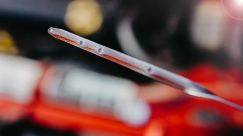 What Does A Transmission Warning Light Look Like & What Might Cause It To Turn On?