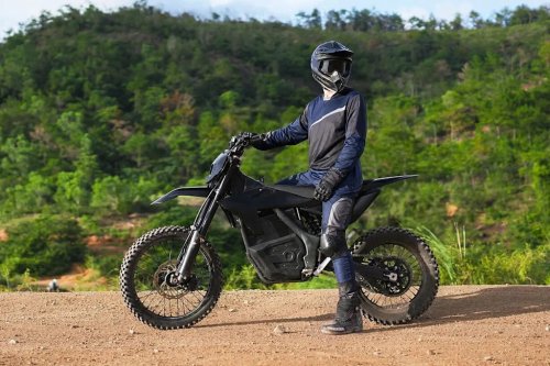 Qronge Brings High-Performance Electric Motorcycles to More Riders