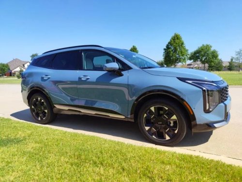 Kia, Kia Sportage, The 2026 Kia Sportage Hybrid Delivers High-End Looks and 35 MPG Without the Luxury Price