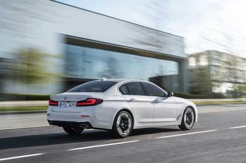 BMW, BMW Recalls Nearly 28,000 Cars Over Driveshaft Detachment Risks