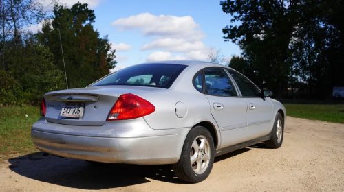 5 Cars That Defined The '90s American Middle Class