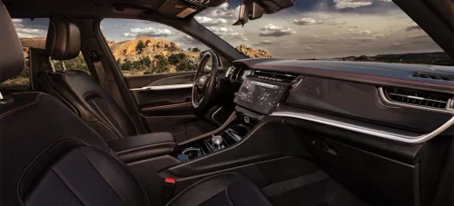 Jeep, Jeep Cherokee, Jeep Grand Cherokee, SUV, This Is the Best Trim Level to Choose If You’re Shopping for a Jeep Grand Cherokee SUV