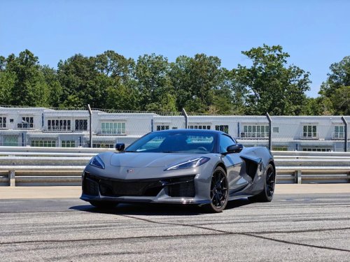 The Chevy Corvette Grand Sport X Is a Solid Step Up From the E-Ray