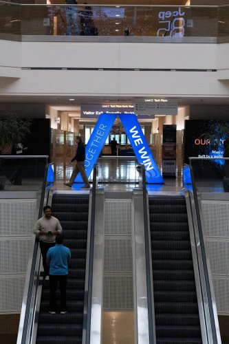 Stellantis ad strategy shifts as buyers turn to AI for car shopping