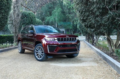 Jeep, Jeep Cherokee, Jeep Grand Cherokee, Toyota, Toyota 4Runner, Jeep Grand Cherokee Vs. Toyota 4Runner: Which One Has More Cargo Space?