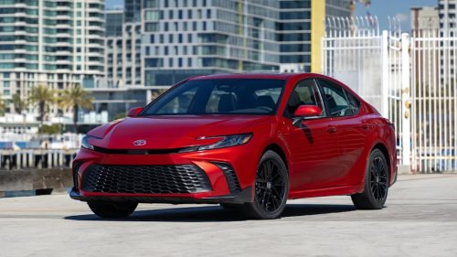 Toyota, Toyota Camry, How Much Does the 2026 Toyota Camry Cost, and What MPG Does It Get?