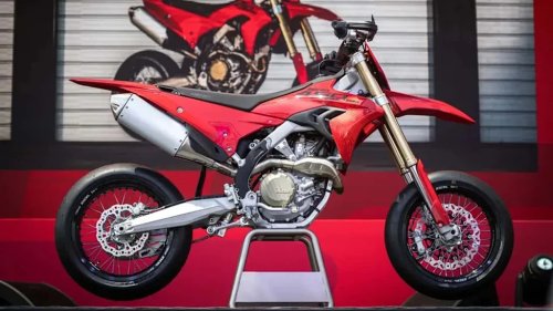 Ducati Just Debuted a Supermoto With Desmo450 SM. We're All Going To Jail