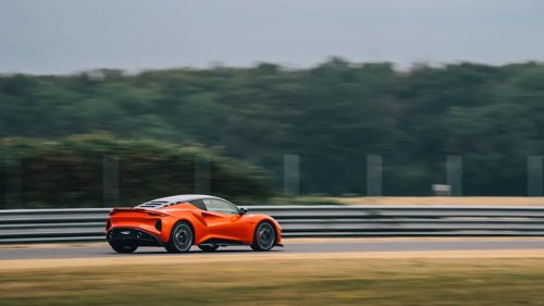 The Lotus Emira 420 Sport in Photos