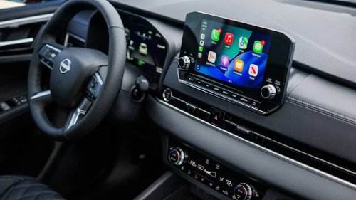 Nissan, Nissan Rogue, Toyota, Toyota RAV4, Smart, Nissan Rogue vs Toyota RAV4: The Smart Buy Isn’t The Cheapest One