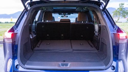 2026 Volvo XC90 vs 2026 Infiniti QX60: I Drove Both Three-Row Luxury SUVs—Here's My Honest Comparison Review