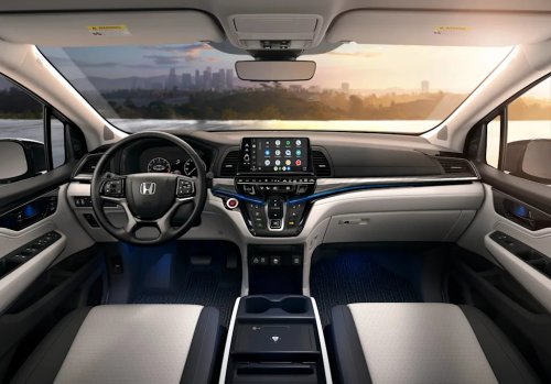 Honda, Honda Odyssey, Honda Odyssey Lawsuit Says Minivans Can Leave Families Stranded