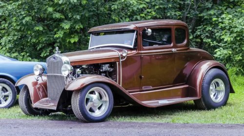 Ford, Why Ford Discontinued The Flathead V8 Engine