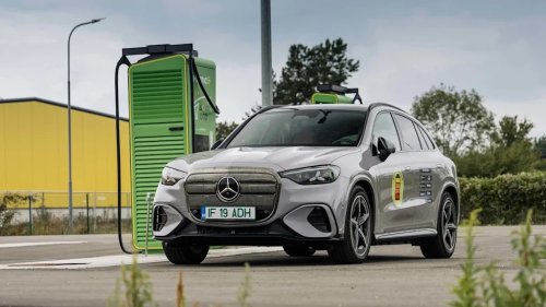 Mercedes, The Mercedes GLC Electric Just Drove 393 Miles With One 17-Minute Charge
