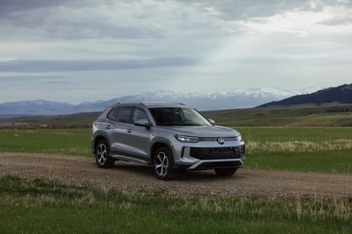 Chevrolet, Chevrolet Equinox, Nissan, Nissan Rogue, Volkswagen, Volkswagen Tiguan, Chevrolet Equinox Vs. Nissan Rogue Vs. Volkswagen Tiguan: Which One Is The Most Reliable? There's One Clear Winner