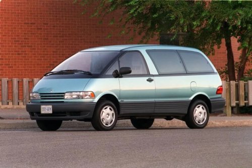 Toyota, Rumor Claims The Toyota Previa Is Coming Back As A 