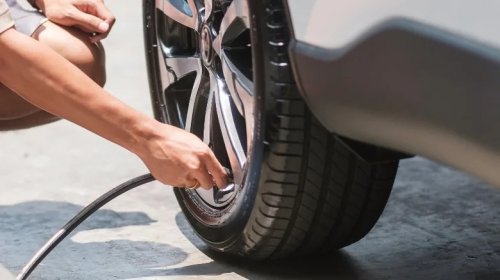 4 Top Rated Tire Inflators To Keep In Your Vehicle