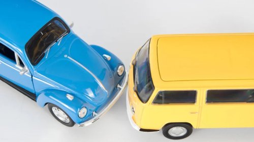Volkswagen Beetle, Volkswagen, Beetle Vs. Bus: Which Volkswagen Is More Iconic?
