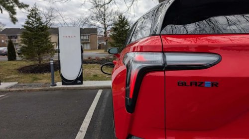 EV Drivers Are Happier With Their Cars Than Gas Car Owners: Study