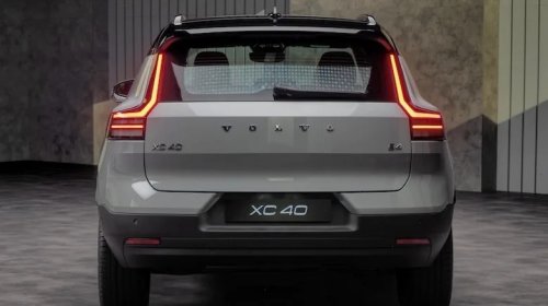 The Big 2028 Volvo XC40 Refresh Looks Great, But The Major Change Is Inside