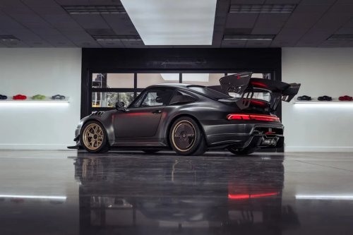 Gunther Werks GXR-Evo Pairs a Naturally Aspirated Flat-Six with a Manual and a Carbon-Fiber Body