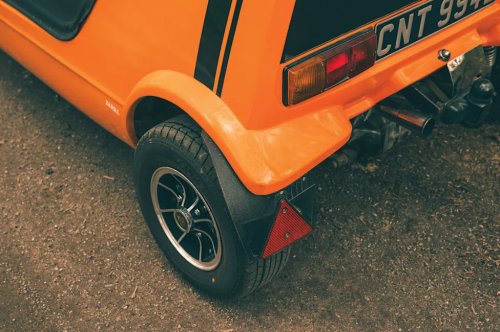 Discover the pioneering Bond Bug