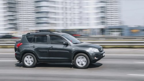 Toyota, Toyota RAV4, The Toyota RAV4 V6 Embarassed These More Expensive Crossovers And SUVS To 60