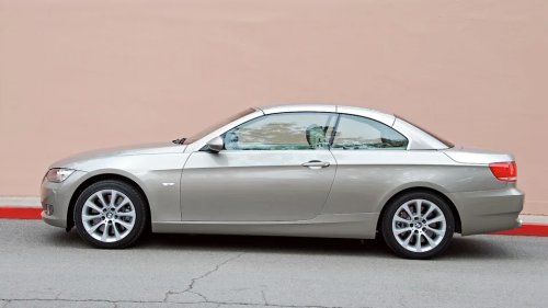 The 2007 BMW 335i Convertible Hid a Clever Trick Nobody Else Had
