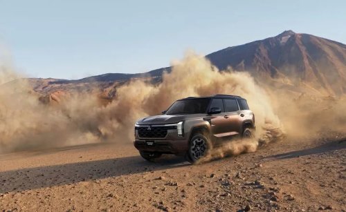 Mitsubishi Reveals New Pajero SUV In Japan
