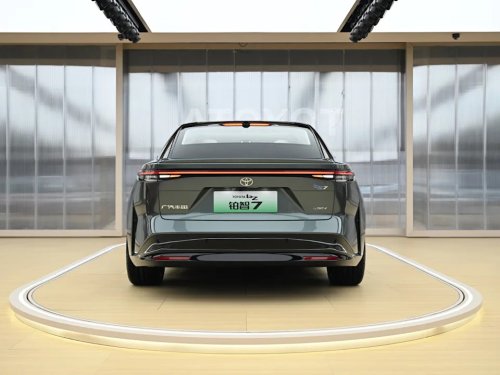 Toyota Wants 400,000 Range-Extended EVs On The Road by 2028