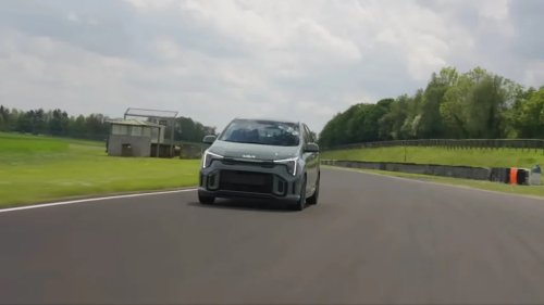 Drivetribe Shows How Weight Can Seriously Affect a Car's Performance