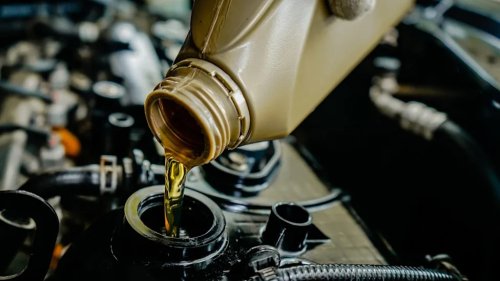Nissan, Nissan Dealerships Are Now Rationing Motor Oil