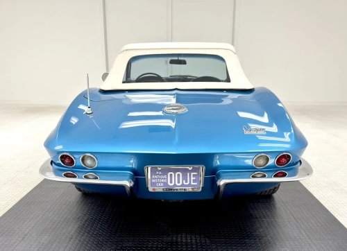 Chevrolet, Chevrolet Corvette, 1966 Chevrolet Corvette Convertible Showcases Enduring Appeal Of The Iconic C2 Sting Ray