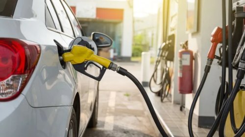 Stop Overpaying For Gas—This Is The Best Day To Buy
