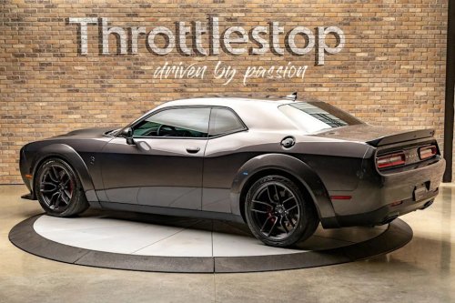 2018 Dodge Challenger SRT Hellcat Widebody Keeps Manual Muscle Alive With 707 Supercharged Horsepower