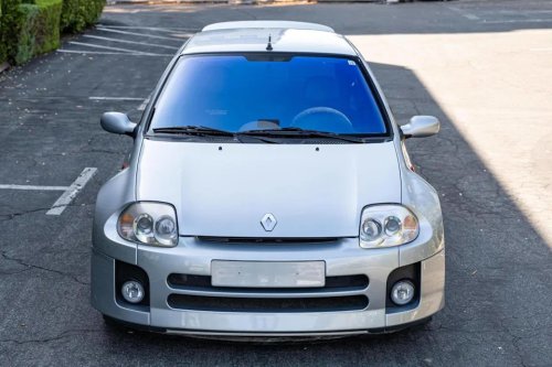 2001 Renault Clio V6 For Sale With 19,000 Miles