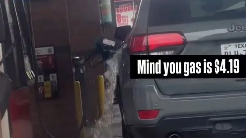 Jeep, Gas Pump Keeps Pouring Fuel All Over Jeep at Texas Quiktrip as Driver Walks Away