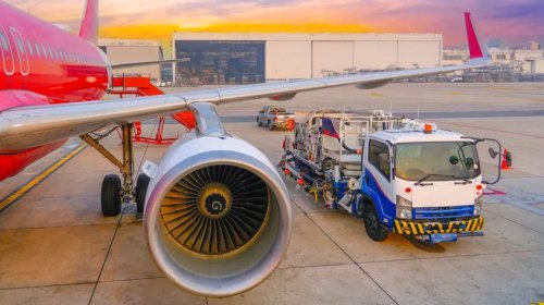 Can Jet Fuel Be Put Into A Diesel Engine? (And What Happens If It Is?)