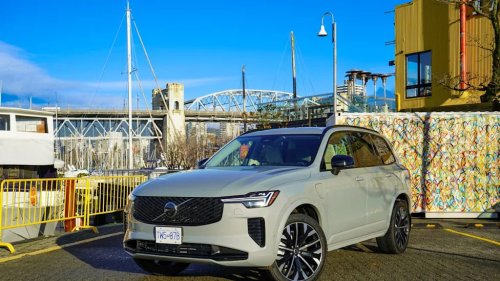 Volvo, Volvo XC90, Infiniti, 2026 Volvo XC90 vs 2026 Infiniti QX60: I Drove Both Three-Row Luxury SUVs—Here's My Honest Comparison Review