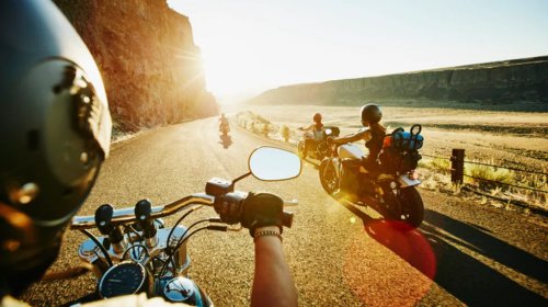 What Does It Mean When A Biker Opens And Closes Their Left Fist?